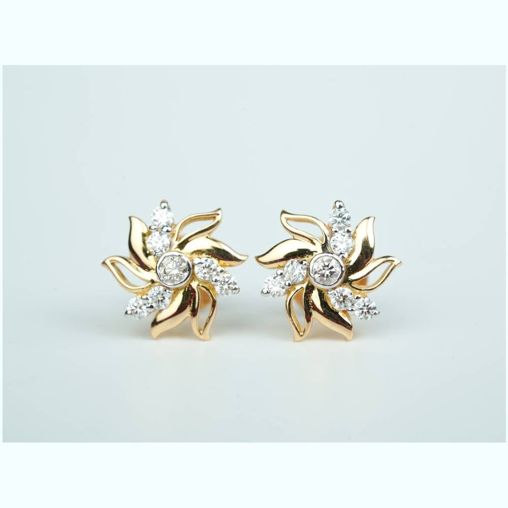 Elegant Floral Cluster Earrings