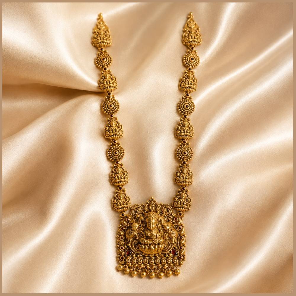 Antique Lakshmi Temple Necklace with Grand Goddess Lakshmi Pendant
